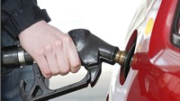 Chuyện gì xảy ra khi đổ nhầm nhiên liệu cho ô tô?