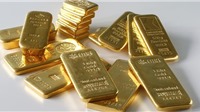 Ngày 2/5: Giá vàng SJC giữ mức ổn định, vàng thế giới giảm mạnh
