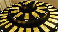 Giá vàng ngày 01/12: Giá vàng lao dốc trước áp lực tăng mạnh của đồng USD