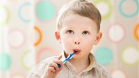 Hướng dẫn mẹ cách đánh răng chuẩn cho bé từ 0 - 6 tuổi