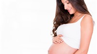 Nguyên nhân nào khiến các bà bầu bị phù chân khi mang thai?