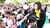 Trao tặng 46.500 ly sữa cho trẻ em tỉnh Quảng Nam