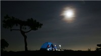 Lên đồi Thiên Phúc Đức cắm trại ngắm toàn cảnh Đà lạt về đêm