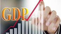 Tăng trưởng GDP 2018 cao nhất trong 10 năm: "Đừng quá mê cuồng"