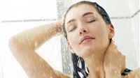 5 cách giữ ấm cơ thể khi tắm vào mùa đông