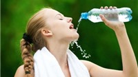 Quy tắc "uống 2 lít nước mỗi ngày" không hề đúng 