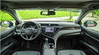 Ảnh ngoại thất Toyota Camry 2019 đẹp từng centimet