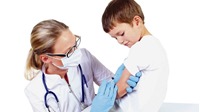 Bổ sung thêm 4.000 liều vắc xin Pentaxim cho trẻ