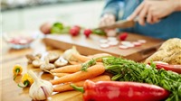 10 nguyên tắc chế biến thực phẩm an toàn trong mùa hè