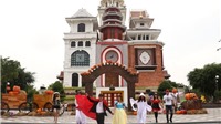 Lạc vào “Vương quốc bí ngô” kỳ ảo mùa Halloween tại Sun World Danang Wonder