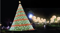 TTTM EcoLife Capitol: Khai trương tưng bừng, mừng đón Giáng sinh