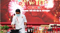 Biểu diễn ẩm thực “Vị ngon ngày Tết” thu hút đông đảo tín đồ ẩm thực trong Lễ hội Tết Việt