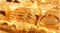 Giá vàng ngày 31/5: Vàng thế giới tăng nhẹ khi đồng USD và lợi tức trái phiếu kho bạc giảm