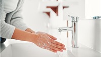 Rửa tay thế nào là đúng trong thời Covid-19 khi hàng ngàn người thực hiện sai?