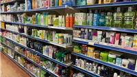 Hà Nội: Khó kiểm soát sản phẩm không tem nhãn phụ tại các cửa hàng tiện lợi