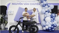  Khách hàng VinFast bất ngờ vì trải nghiệm “mua 1 được 2” 