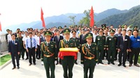  Tự hào, thiêng liêng lễ thượng cờ A Pa Chải - Cực tây tổ quốc 
