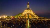Săn vé cáp treo sau 17h: Trốn nóng trên đỉnh núi Bà Đen lạnh sâu như chớm đông