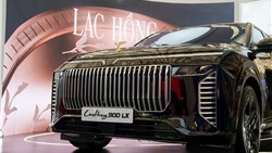 Tinh hoa ô tô “chuẩn nguyên thủ” hội tụ trên Lạc Hồng 900 LX 