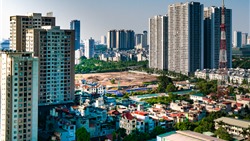 Doanh nghiệp BĐS chọn chia sẻ "cuộc chơi" cùng cổ đông để giải áp lực vốn