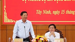 Bộ trưởng Bộ Xây dựng làm việc với Tây Ninh về giao thông, nhà ở xã hội