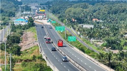Cơ hội vàng cho tư nhân đầu tư hạ tầng: Chính sách đã sẵn sàng? 