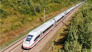 Công ty Vinspeed đăng ký đầu tư dự án đường sắt cao tốc Bắc - Nam 