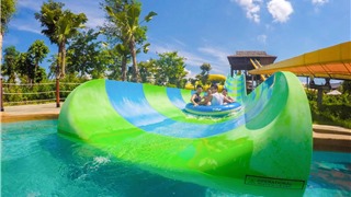 Mùa hè không đi công viên nước thì chờ khi nào? 