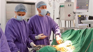 “Bàn tay vàng” phẫu thuật nội soi phức tạp gia nhập Vinmec Hạ Long