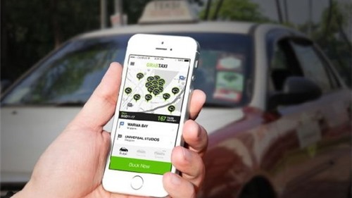 Taxi Uber và Grab bị kiến nghị tạm dừng hoạt động tại Việt Nam