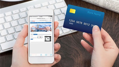 Những lợi ích của thẻ tín dụng mà bạn cần biết 