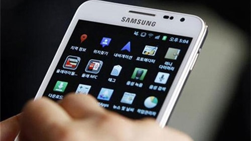 Bảng giá smartphone Samsung chính hãng tại các đại lý tháng 11/2015