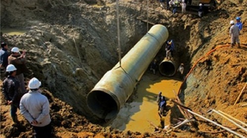 Đường ống sông Đà lại gặp sự cố, dân Thủ đô lo mất nước