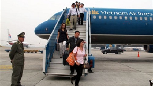 Bộ trưởng Thăng: Vietnam Airlines lãi cao thì giảm giá vé cho dân nhờ!