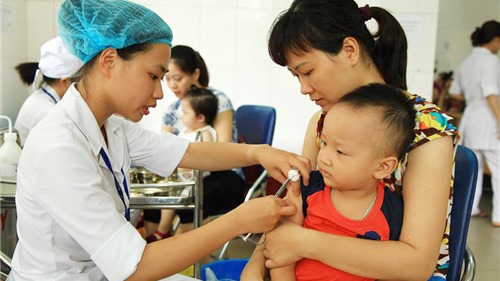Tiêu chí mới cần phải biết trong đăng ký tiêm vắc xin “5 trong 1” đợt 3