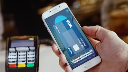 Lần đầu tiên có thể quẹt điện thoại để thanh toán thay thẻ ATM tại Việt Nam