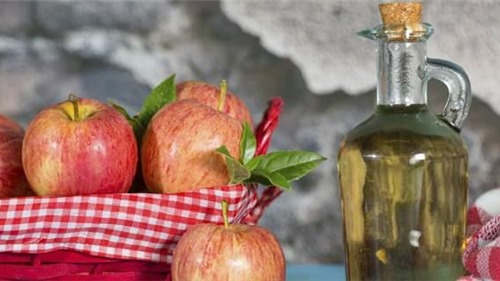 Cách chọn mua một chai giấm táo giảm cân hiệu quả