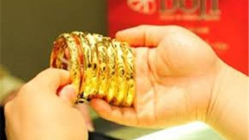 Giá vàng ngày 29/11: Vàng trong nước hờ hững trước tình hình vàng thế giới tăng cao