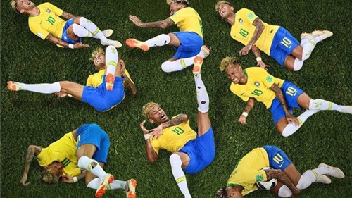 Cả thế giới đang chế nhạo màn ăn vạ của Neymar trong trận Brazil gặp Mexico
