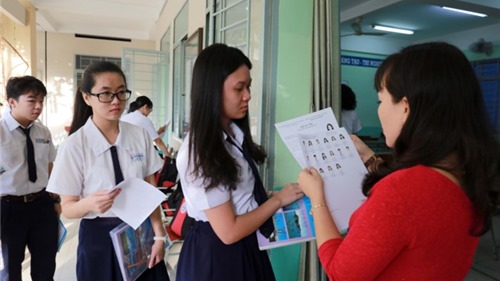 Bộ GD&ĐT yêu cầu kiểm tra điểm thi cao bất thường tại Hà Giang