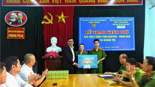 FE Credit thực hiện chuỗi hoạt động nhân tạo đầy ý nghĩa tại tỉnh Quảng Trị