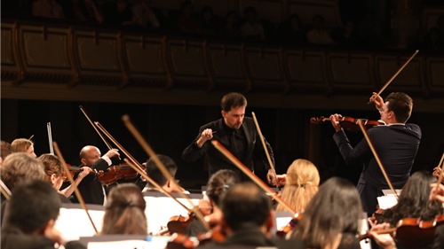 Những phút lặng trong chương trình hòa nhạc Tchaikovsky – Concerto dành cho violin của SSO