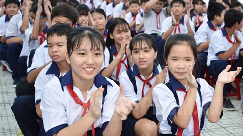TP. Hồ Chí Minh: Chính thức thực hiện chính sách giảm học phí cho học sinh