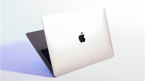 MacBook Air mới của Apple dính lỗi gặp sự cố về điện