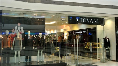 Bài 2: Luật sư phân tích dấu hiệu vi phạm pháp luật về quảng cáo của hãng thời trang Giovanni