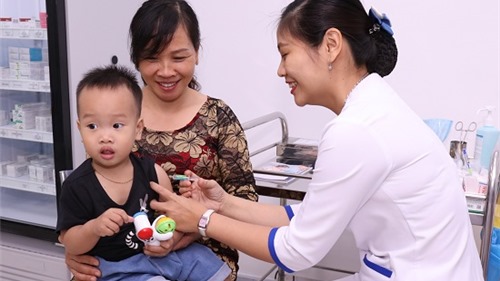 Vắc xin Hexaxim 6 trong 1 lần đầu tiên được tiêm chủng ở Việt Nam