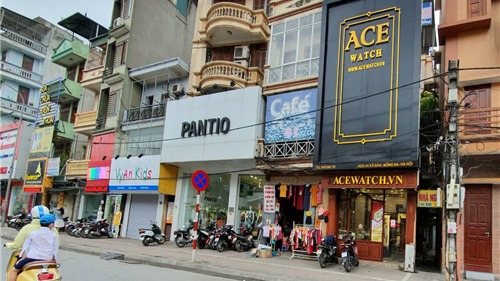 Hà Nội: Phát hiện hàng loạt cơ sở bán đồng hồ nhập lậu