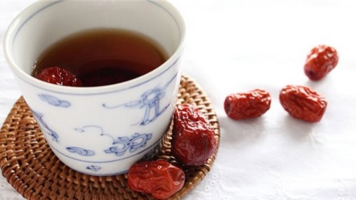 Bật mí công thức pha trà giúp giữ ấm cơ thể ngày đông