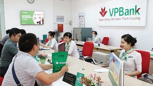 VPBank dành hơn 1,2 tỷ đồng tặng quà khách hàng tham gia bảo hiểm nhân thọ VPBank - AIA