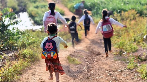 Giáo dục Việt Nam: Xây đắp niềm tin từ những điều tử tế!